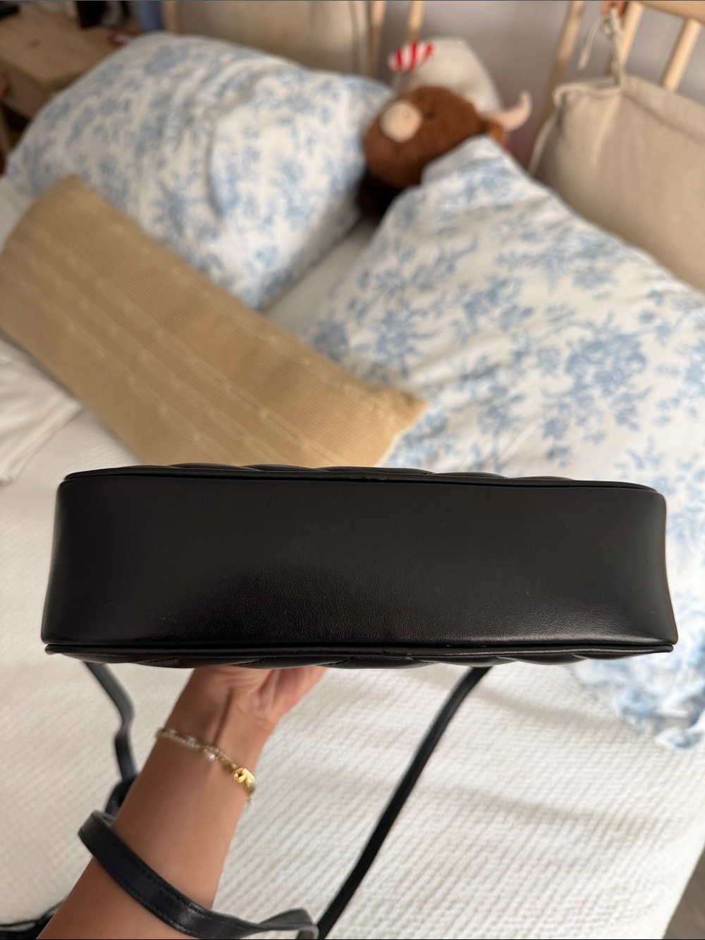 Saint Laurent Black Chevron Quilted Crossbody with Gold YSL Hardware - Picture 8 of 9